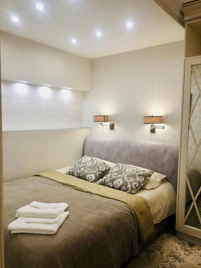 Cozy Studio Apartment In The Center Of Рига Экстерьер фото